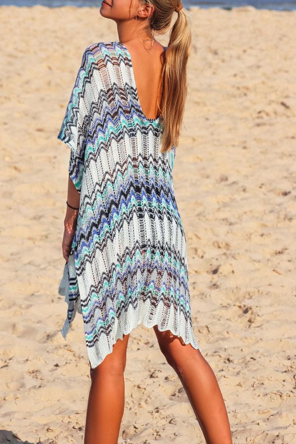 Vestido de playa tejido, de manga media y cinta al frente